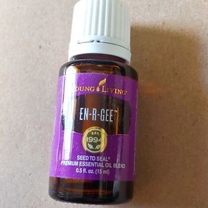 Young Living EN-R-GEE Essential Oil Blend, 15ml